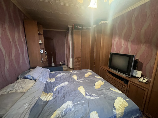 Продам двухкомнатную (2-комн.) квартиру, Ленина ул, 35, Яхрома г