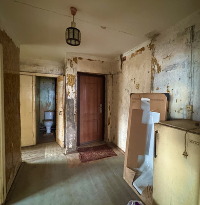 Продам трехкомнатную (3-комн.) квартиру, Ветеранов ул, 4, Дунай п