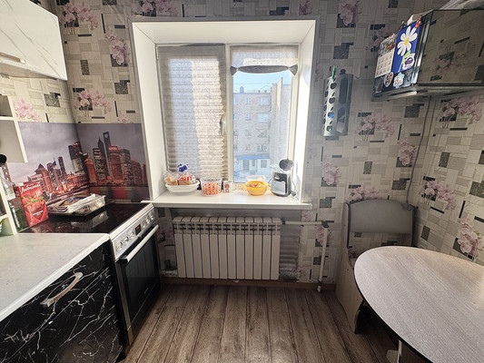 Продам двухкомнатную (2-комн.) квартиру, Советская ул, 1, Дунай п