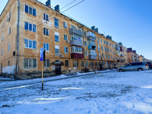 Продам двухкомнатную (2-комн.) квартиру, Мищенко ул, 8, Фокино г