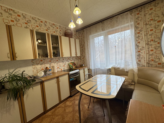Продам двухкомнатную (2-комн.) квартиру, Морская ул, 21, Дунай п