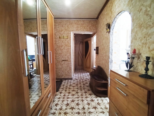 Продам двухкомнатную (2-комн.) квартиру, Морская ул, 21, Дунай п