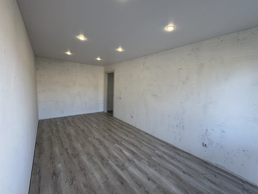 Продам однокомнатную (1-комн.) квартиру, Ветеранов ул, 7, Дунай п