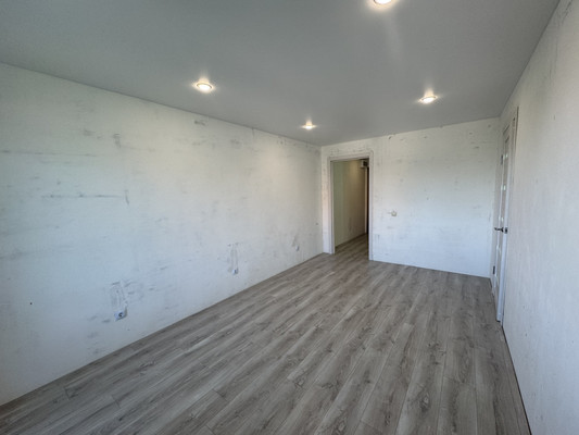 Продам двухкомнатную (2-комн.) квартиру, Ветеранов ул, 7, Дунай п