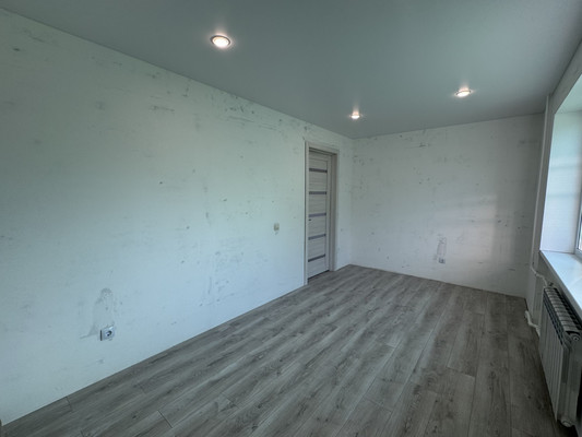 Продам двухкомнатную (2-комн.) квартиру, Ветеранов ул, 7, Дунай п