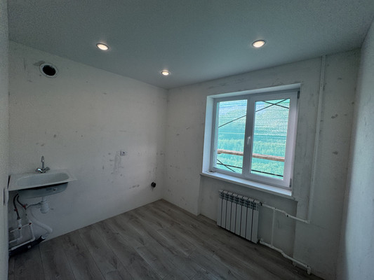 Продам двухкомнатную (2-комн.) квартиру, Ветеранов ул, 7, Дунай п