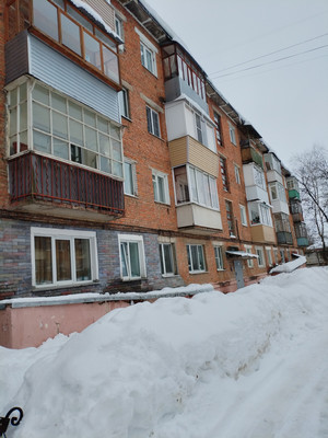 Продам трехкомнатную (3-комн.) квартиру, Центральная ул, 9, Ботня д