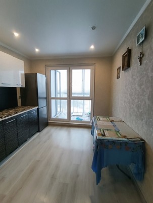 Продам однокомнатную (1-комн.) квартиру, Левитана ул, 60к3, Калининград г