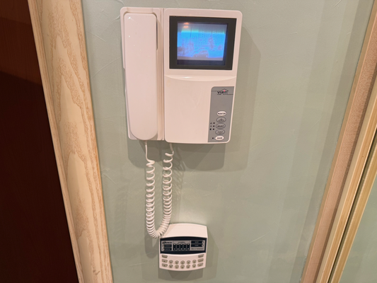 Продам трехкомнатную (3-комн.) квартиру, Деловая ул, 22к2, Нижний Новгород г