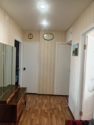 Продам трехкомнатную (3-комн.) квартиру, Геологическая ул, 75к1, Красное Село г