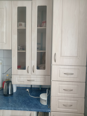 Продам трехкомнатную (3-комн.) квартиру, Геологическая ул, 75к1, Красное Село г