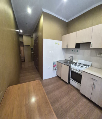 Продам двухкомнатную (2-комн.) квартиру, Бакунинская ул, 98АС11, Москва г