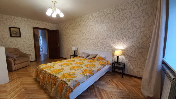 Продам трехкомнатную (3-комн.) квартиру, Политрука Пасечника (Торики тер.) ул, 16А, Санкт-Петербург г