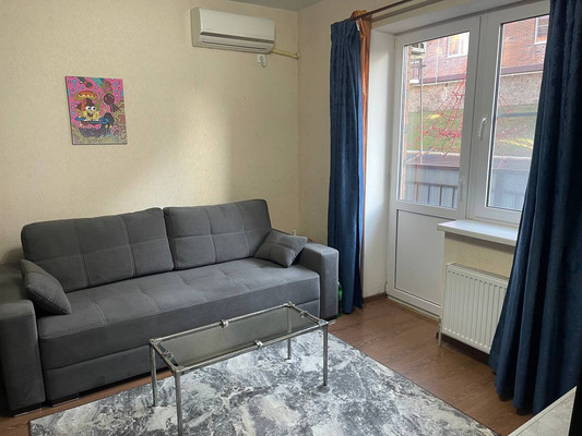 Продам однокомнатную (1-комн.) квартиру, Парковая ул, 32к14, Цемдолина с