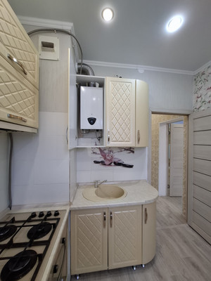 Продам трехкомнатную (3-комн.) квартиру, Горького ул, 14, Октябрьский г