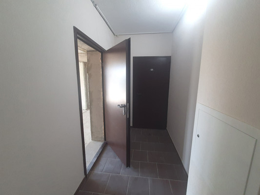 Продам двухкомнатную (2-комн.) квартиру, Генерала Родионова ул, 11а, Симферополь г