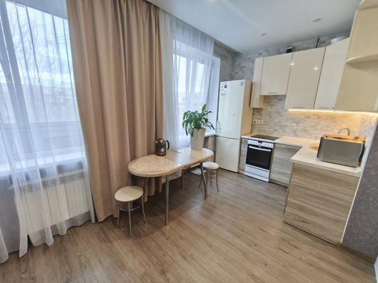 Продам двухкомнатную (2-комн.) квартиру, Можайского ул, 7, Красноярск г