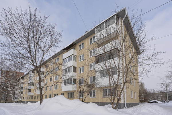 Продам комнату в 3-комн. квартире, Тбилисская ул, 11, Пермь г