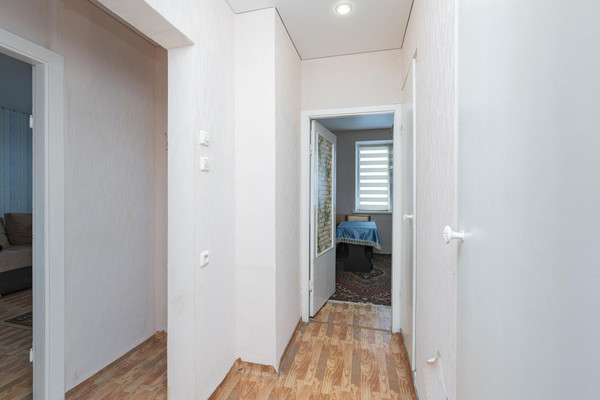 Продам однокомнатную (1-комн.) квартиру, 50 лет Октября ул, 19, Гамово с