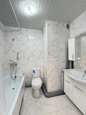 Продам двухкомнатную (2-комн.) квартиру, Эльбрусская ул, 1кб, Нальчик г