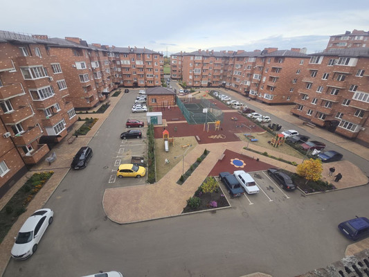 Продам двухкомнатную (2-комн.) квартиру, Бжегокайская ул, 90к1, Новая Адыгея аул