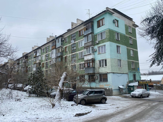 Сдам двухкомнатную (2-комн.) квартиру, Троллейбусная ул, 11, Симферополь г