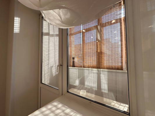 Продам двухкомнатную (2-комн.) квартиру, Ленина ул, 122, Красноярск г