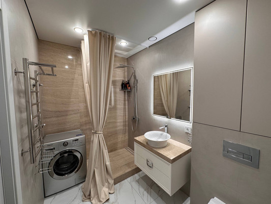 Продам двухкомнатную (2-комн.) квартиру, Ленина ул, 122, Красноярск г