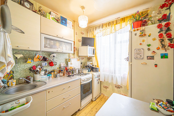 Продам трехкомнатную (3-комн.) квартиру, Академика Курчатова ул, 6, Пермь г