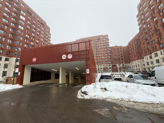 Продам однокомнатную (1-комн.) квартиру, 3-я Нововатутинская ул, 15к1, Десеновское п