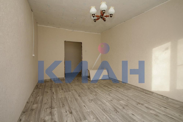 Продам двухкомнатную (2-комн.) квартиру, Пирогова ул, 1, Красноярск г