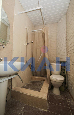 Продам двухкомнатную (2-комн.) квартиру, Пирогова ул, 1, Красноярск г