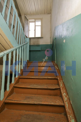 Продам двухкомнатную (2-комн.) квартиру, Пирогова ул, 1, Красноярск г