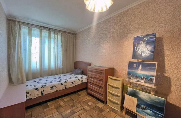 Продам двухкомнатную (2-комн.) квартиру, Ульянова Дмитрия ул, 30, Ялта г