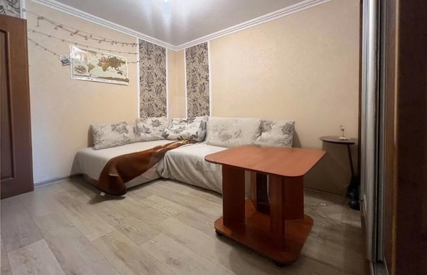 Продам двухкомнатную (2-комн.) квартиру, Ульянова Дмитрия ул, 30, Ялта г