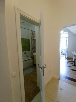 Продам двухкомнатную (2-комн.) квартиру, Германа ул, 26к1, Великий Новгород г