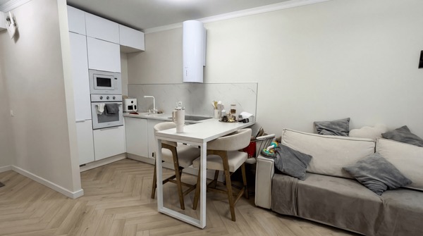 Продам многокомнатную квартиру, Новомосковская ул, 16к3, Москва г