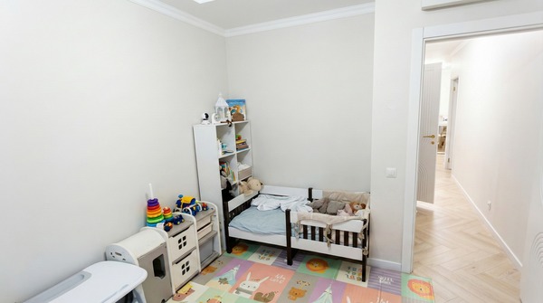 Продам многокомнатную квартиру, Новомосковская ул, 16к3, Москва г