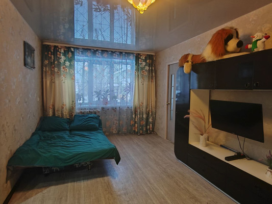 Продам трехкомнатную (3-комн.) квартиру, Коминтерна ул, 55, Нижний Тагил г