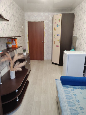 Продам трехкомнатную (3-комн.) квартиру, Коминтерна ул, 55, Нижний Тагил г