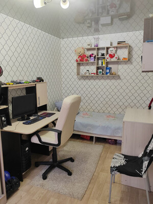 Продам трехкомнатную (3-комн.) квартиру, Коминтерна ул, 55, Нижний Тагил г