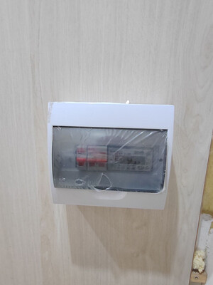 Продам трехкомнатную (3-комн.) квартиру, Коминтерна ул, 55, Нижний Тагил г