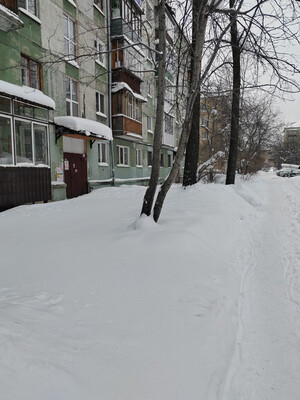 Продам трехкомнатную (3-комн.) квартиру, Коминтерна ул, 55, Нижний Тагил г