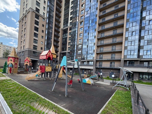 Продам двухкомнатную (2-комн.) квартиру, Будапештская ул, 102, Санкт-Петербург г