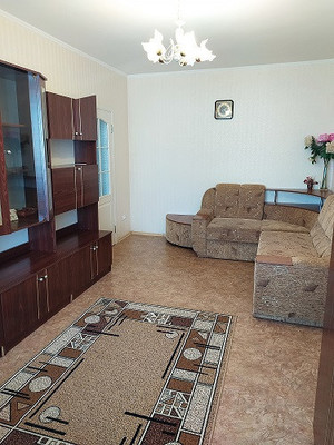 Продам однокомнатную (1-комн.) квартиру, Железнодорожная ул, 16, Симферополь г