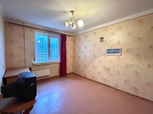 Продам двухкомнатную (2-комн.) квартиру, Балаклавская ул, 53, Симферополь г