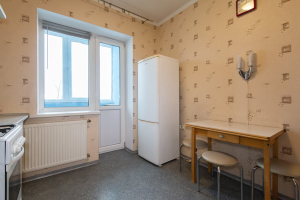 Продам однокомнатную (1-комн.) квартиру, Маршала Борзова ул, 93В, Калининград г