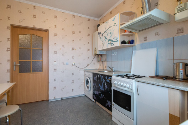 Продам однокомнатную (1-комн.) квартиру, Маршала Борзова ул, 93В, Калининград г