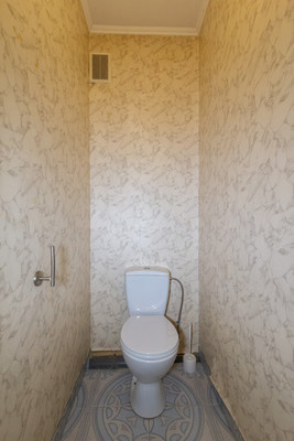 Продам однокомнатную (1-комн.) квартиру, Маршала Борзова ул, 93В, Калининград г