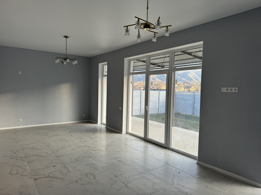 Продам дом, им. Г. Калужина ул, Заречное с, 0 км от города